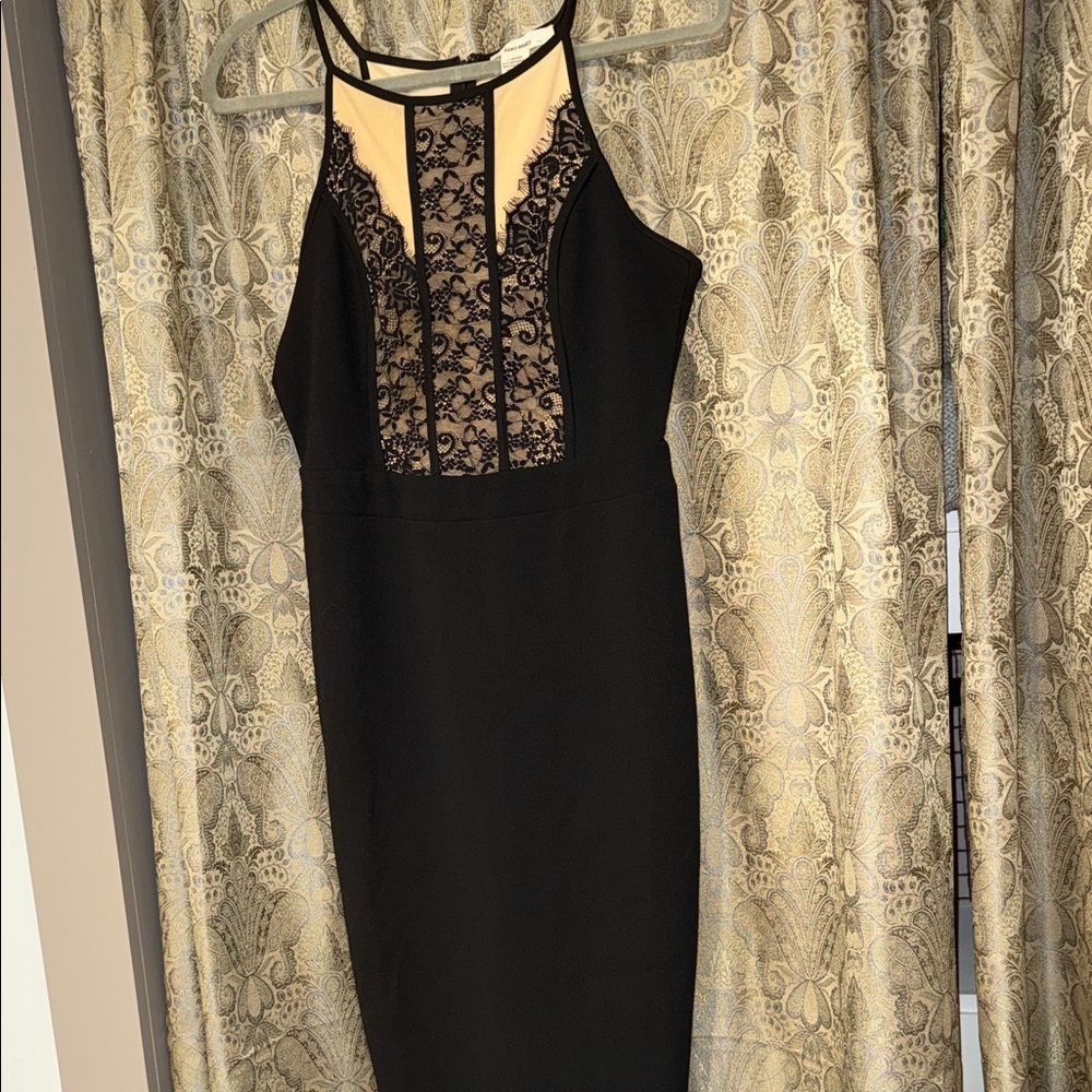 Sans Souci Bodycon Midi Cocktail Dress